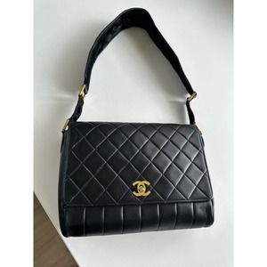 Chanel Rare Vintage 90s Lambskin Classic Flap Bag